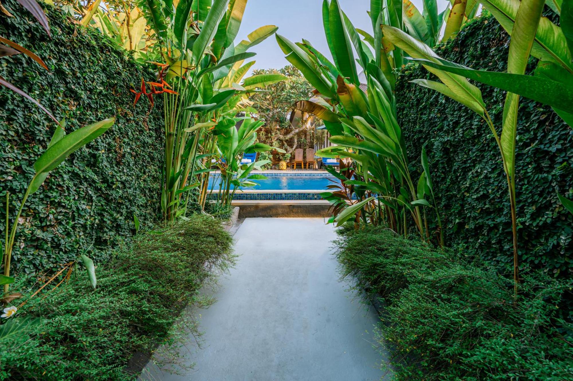 Hotel Rama Petitenget 4*